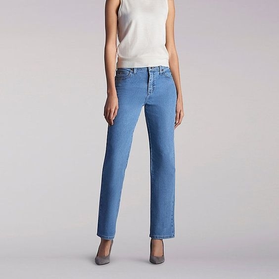 Regular Fit Jeans/pinterest.com