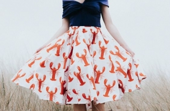 3 Trend Motif Dress Ini Harus Ada Dalam Lemari Pakaianmu!