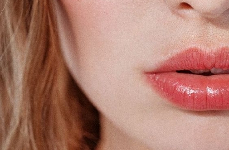 Rekomendasi 5 Lip Stain untuk Bibir Cantik Merona Lebih Lama