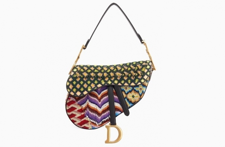 Saddle Bag in Embroidered Canvas / Dior.com