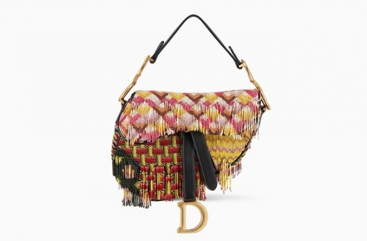 Mini Saddle Bag in Embroidered Canvas / Dior.com