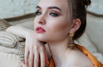 5 Cara Ampuh agar Makeup Tahan Lama