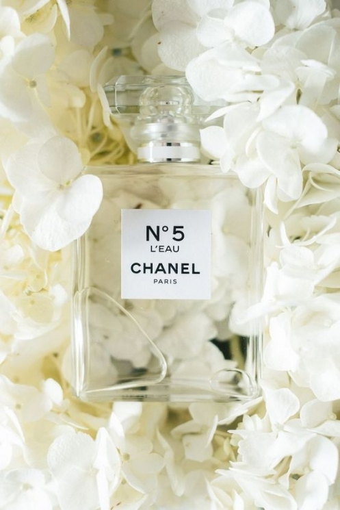 Chanel No. 5 L'Eau Perfume / Pinterest.com