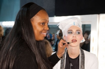 Pat McGrath Labs Kalahkan Valuasi Perusahaan Kylie Cosmetics