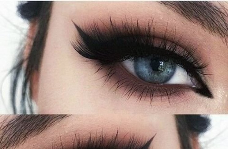 Ilustrasi eyeliner. (Pinterest)