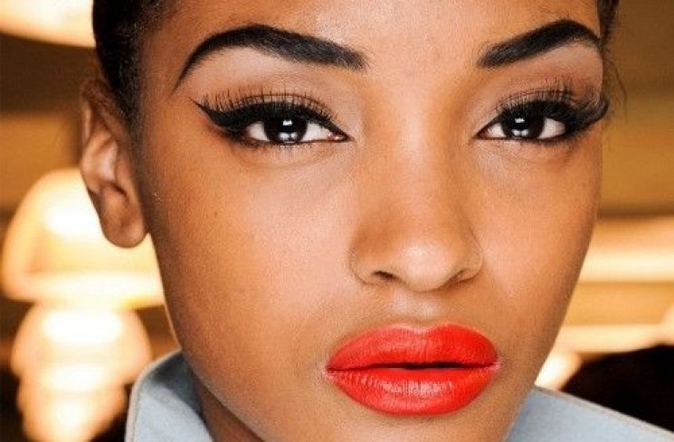 Ilustrasi warna lipstik. (Pinterest)