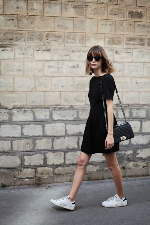 Black dress. (Pinterest)