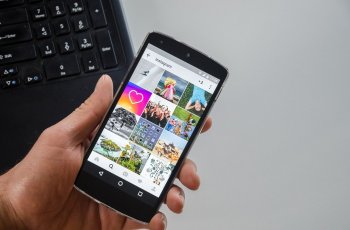 Survei : Orang Lebih Peduli Gadget Ketimbang Pasangan