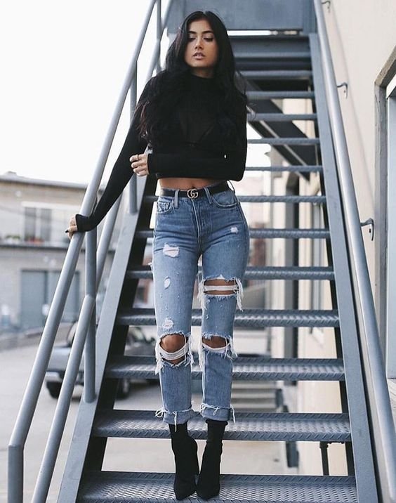 Mix and match ripped jeans. (Pinterest)