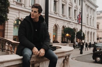 Boys, Inspirasi Fashion Cowok Ini Bikin Kalian Makin Stylish