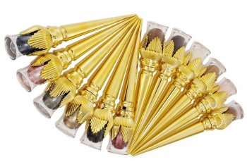 Christian Louboutin Rilis Eyeshadow Cream Super Fancy