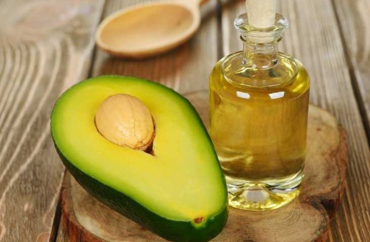 Avocado oil. (Healthline)