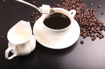6 Minuman Sehat Alternatif Selain Kopi