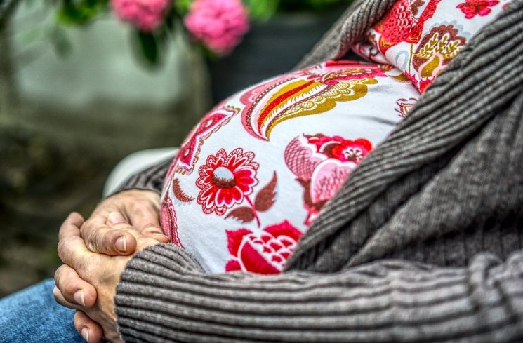 Viral Penampilan Ibu Hamil Bikin Pangling, Muka dan Tubuh Penuh Jerawat