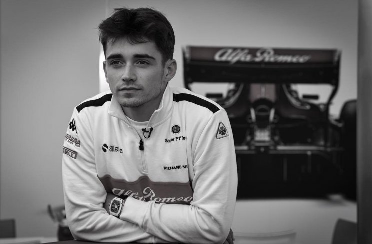 Charles Leclerc, pembalap F1 yang dibilang mirip Harry Potter. (Instagram/@charles_leclerc)