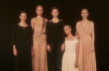 Jadi Pembuka Paris Fashion Week 2019, Dior Pukau Penonton