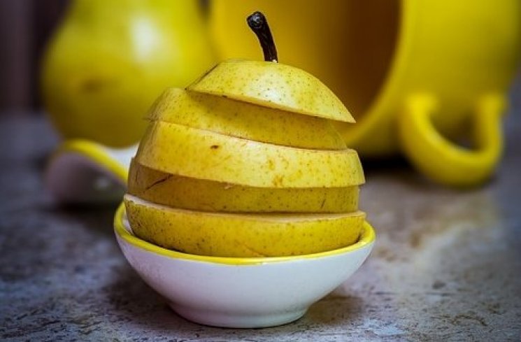 Ilustrasi buah pear. (Pixabay)