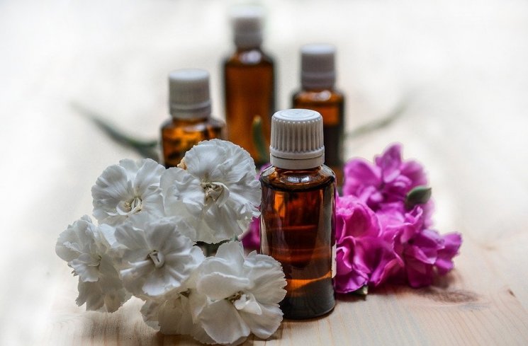 Ilustrasi perpaduan musk dan aroma floral. (Pixabay)