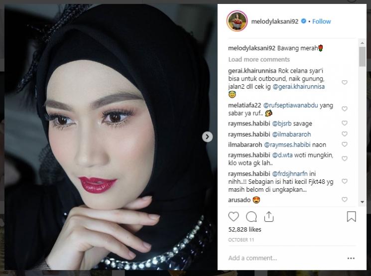 Gaya Hijab Melody Eks JKT48. (Instagram/@melodylaksani92)