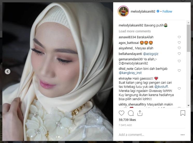 Gaya Hijab Melody Eks JKT48. (Instagram/@melodylaksani92)