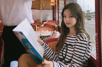 Dibilang Kayak Lilitan Handuk, Rupanya Segini Harga Outfit Jennie BLACKPINK