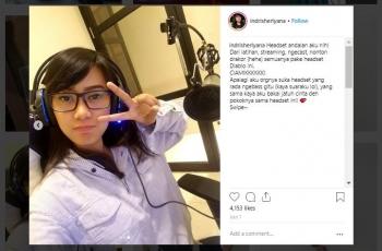 Begini Pesona Gamers Cantik Point Blank Indri Sherlyana