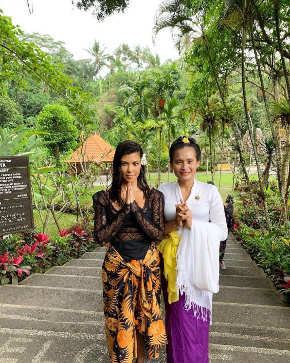 Kourtney Kardashian liburan di Bali. (Instagram/@kourtneykardash)