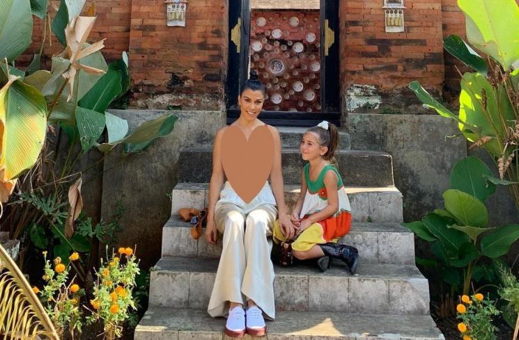 Kourtney Kardashian liburan di Bali. (Instagram/@kourtneykard)