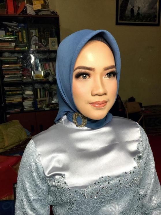 Hasil makeup Dimas Fauzi. (Dok. Pribadi)