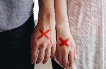 5 Alasan Pasangan Suami Istri Bercerai, Selingkuh hingga KDRT