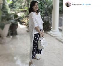 Dian dan Sejauh Mata Memandang. (Instagram/@therealdisastr)