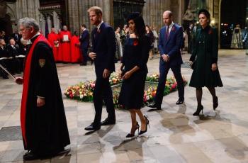 Gaya Kate Middleton dan Meghan Markle di Remembrance Day Service