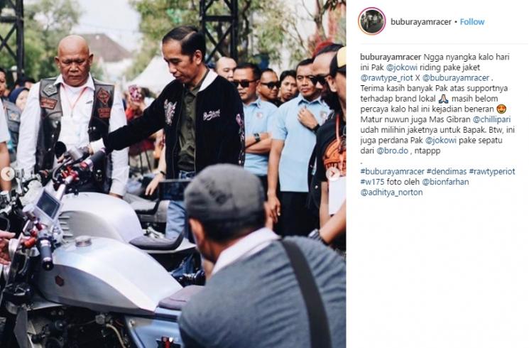 Pak Jokowi pakai jaket Bubur Ayam Racer saat konvoi motor di Bandung. (Instagram/@buburayamracer)