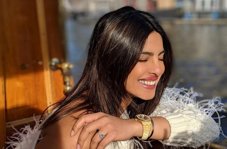 Dirumorkan Tak Akur dengan Meghan Markle, Ini Klarifikasi Priyanka Chopra