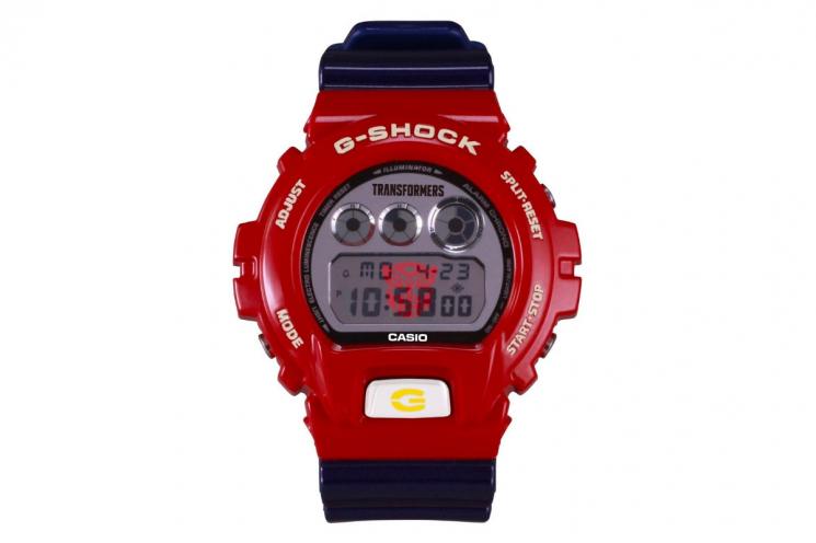 Transformers x Casio G-Shock DW-6900TF-4. (Hypebeast)