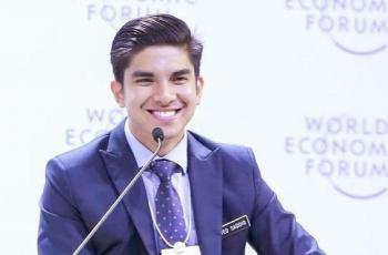 Pakai Sepatu Converse, Syed Saddiq Dikritik Netizen