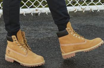Pecinta Sepatu Boot, Ini 5 Rekomendasi Kado Natal Impianmu