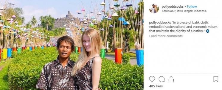 Radheya dan Polly. (Instagram/@pollyoddsocks)