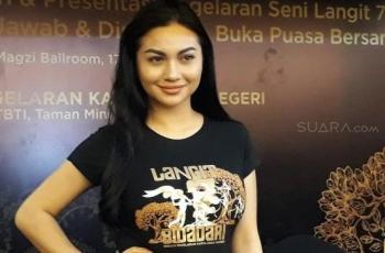Lagi Liburan, Intip Keseruan Ariel Tatum di Disneyland Amerika