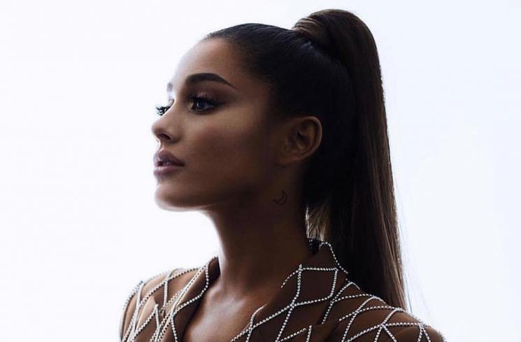 Bukan Hoaks, Ariana Grande Derita Gangguan Stres