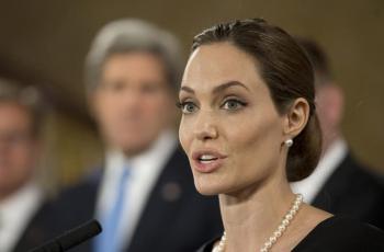 Angelina Jolie Diisukan Ingin Menjadi Presiden Amerika Serikat