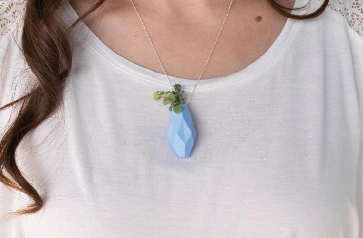 Wearable planter. (Instagram/@wearableplanter)