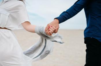 Penelitian: Pria Cari Wanita Mirip Ibunya untuk Dijadikan Pasangan