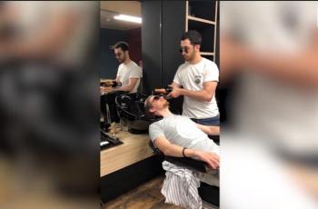Perawatan Rambut Nyeleneh Tahun 2019, Pakai Saus Tomat sampai Air Kencing!