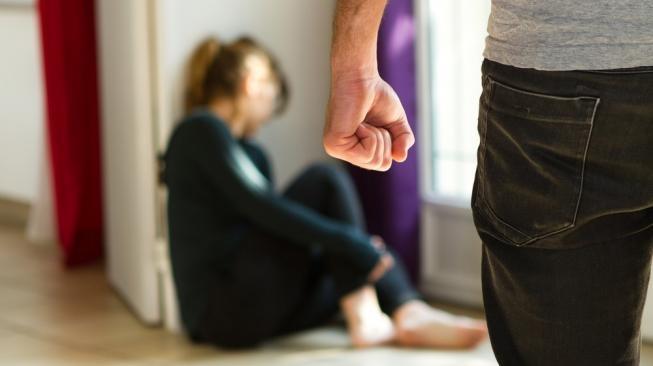 Ilustrasi kekerasan dalam rumah tangga. (Shutterstock)