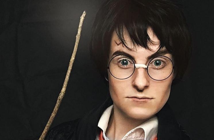 Rhylee Passfield jadi Harry Potter. (Instagram/rermakeup)