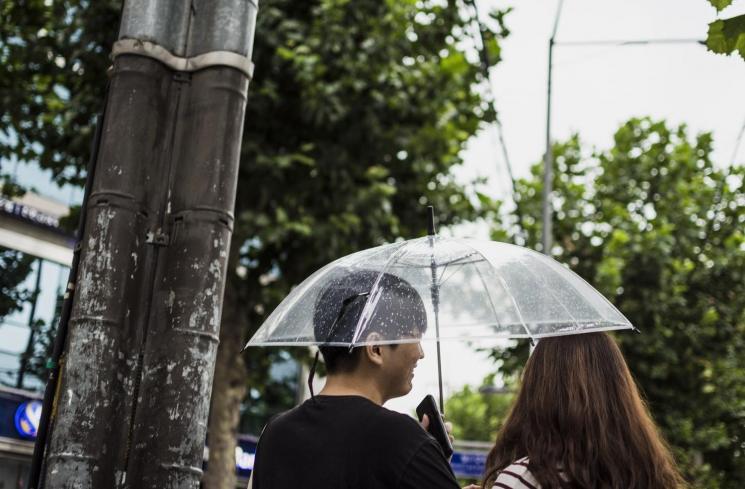 Jatuh Cinta pada Ayah 150 Anak, Kisah Asmara Wanita Ini Dramatis Banget