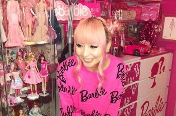 Koleksi Semua tentang Barbie, Cewek Ini Sudah Habis Rp 1 Miliar