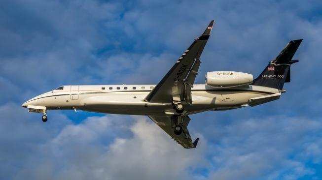 Embraer Legacy 600 (EMB-135BJ) G-OGSK. (Shutterstock)