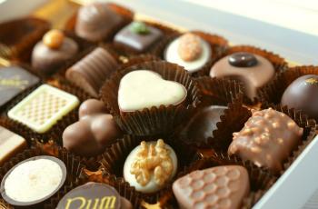 Mau Bikin Kue Valentine? Yuk, Kenali 5 Jenis Cokelat Ini